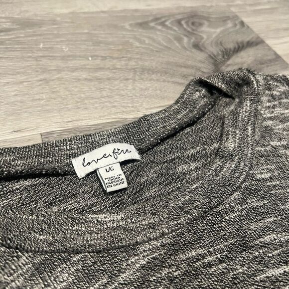 Love, fire Grey Heather Long Sleeve Top with Twist in the Front - Picture 9 of 9